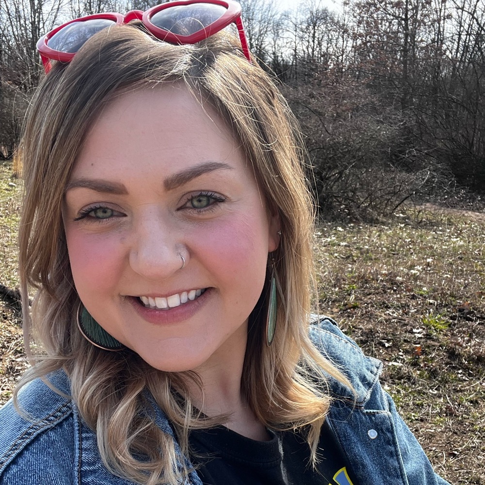 Meet your Posher, Carly